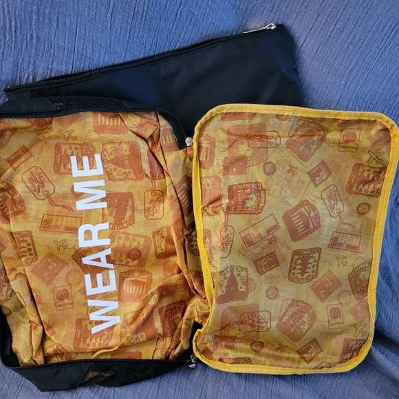 Set of 2 Samantha Brown travel bags - Picture 3 of 6